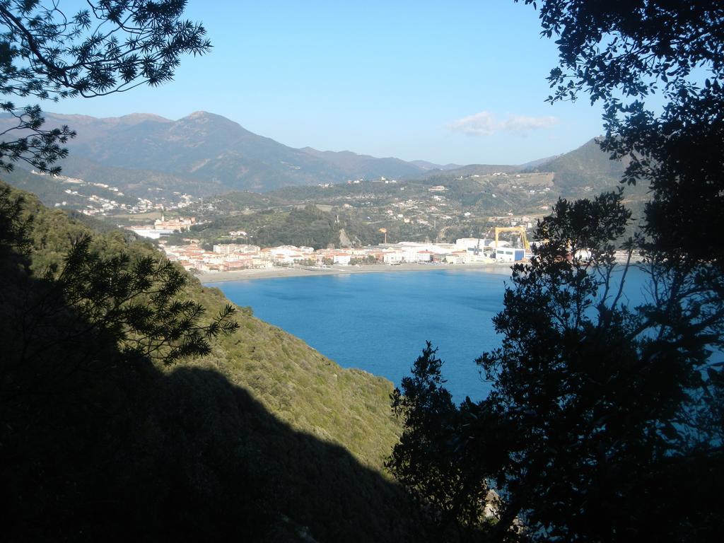 Hotel Miriam Σέστρι Λεβάντε Εξωτερικό φωτογραφία
